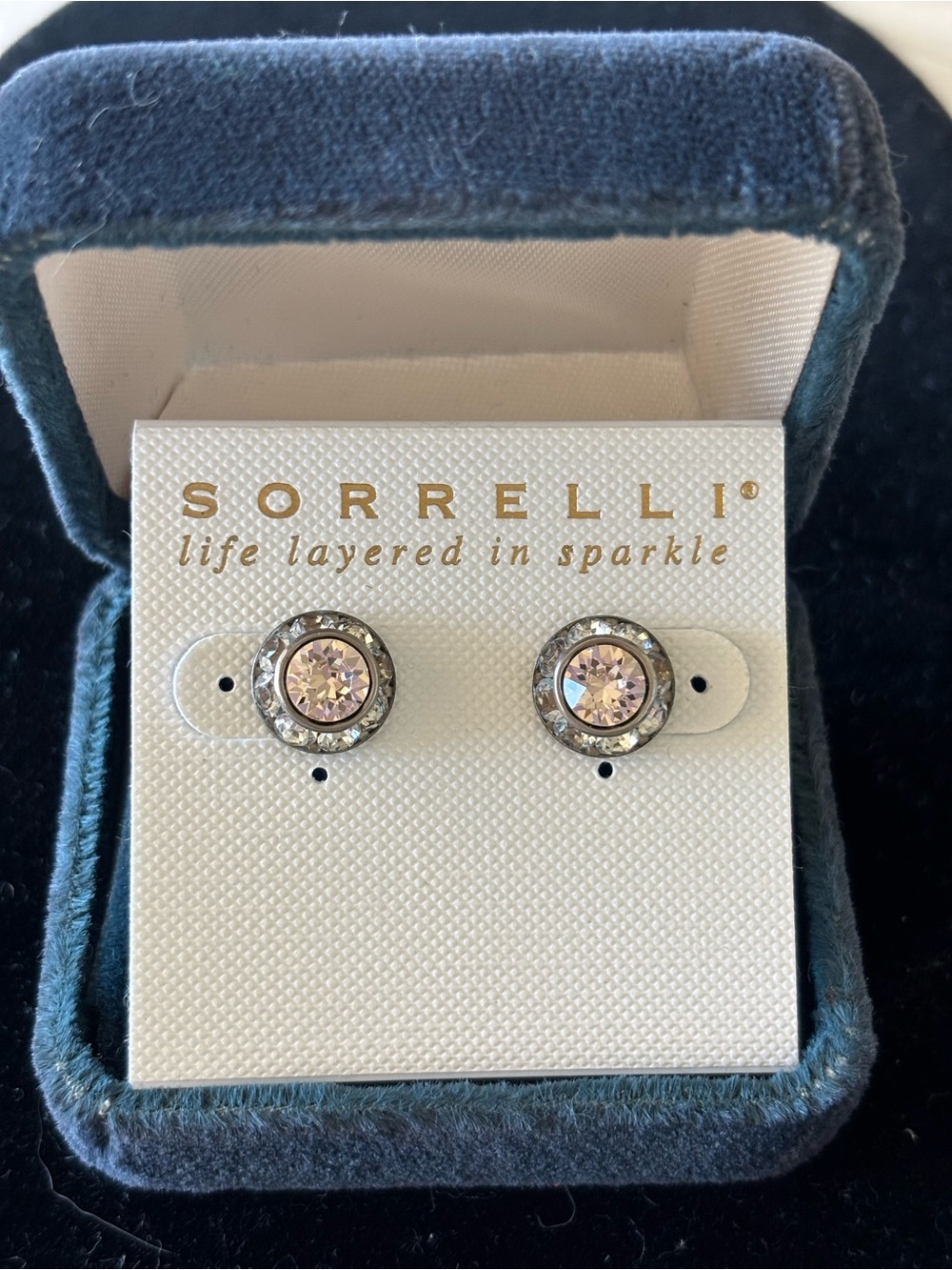New Signed Sorrelli Champagne Swarovski, Crystal stud post earrings